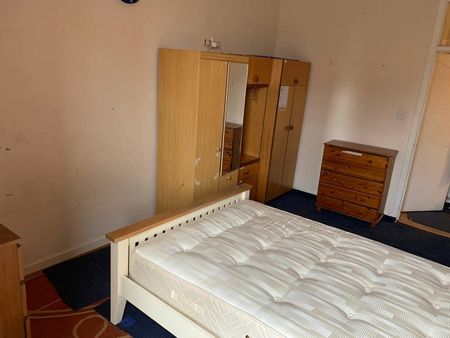 Room in a Shared Flat, Maryhill Road, G20 - Photo 2