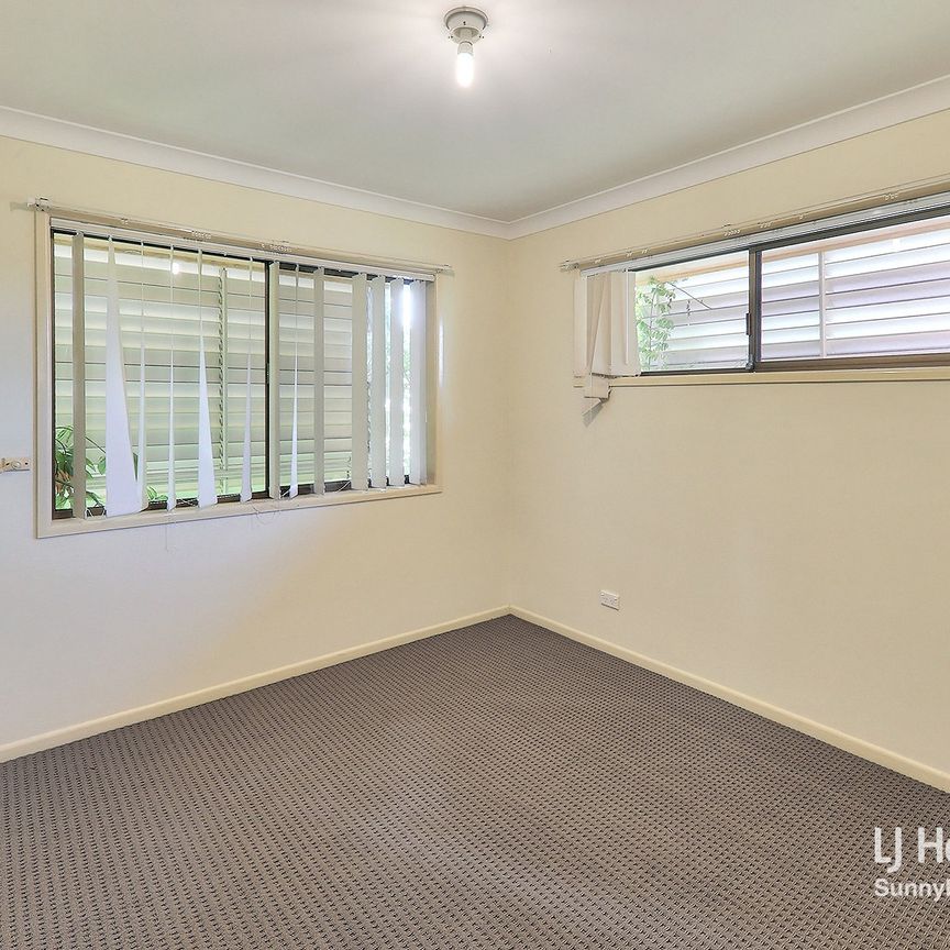 15 Hillianna Street, Algester QLD 4115 - House For Rent | Domain - Photo 1