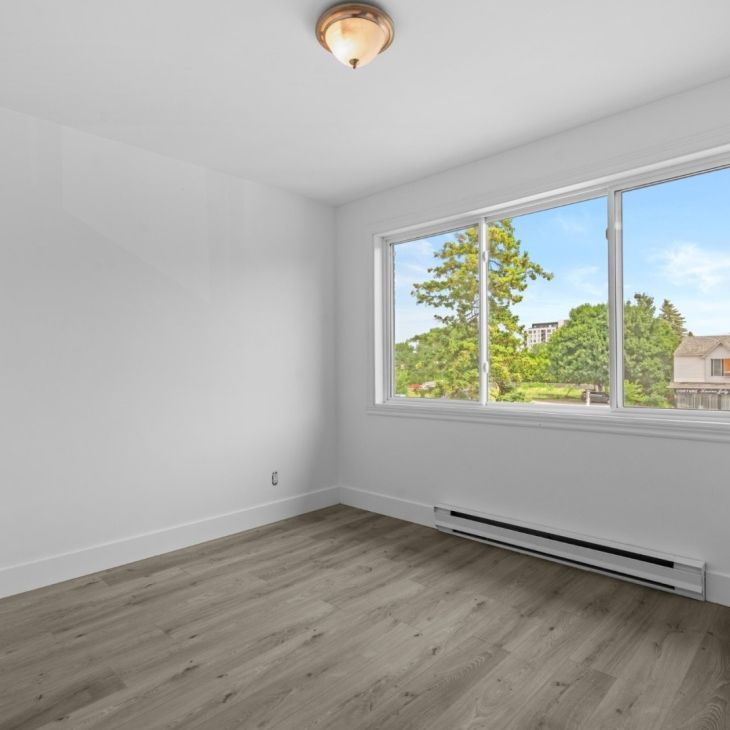 Appartement à louer - Laval (Laval-des-Rapides) - Photo 1