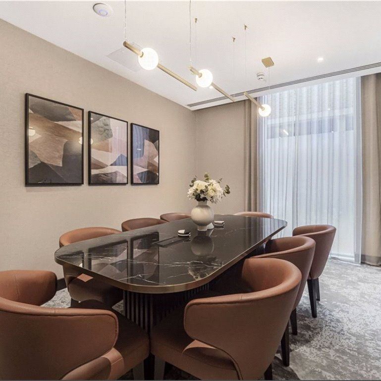 Eden Grove, Staines-upon-Thames, Surrey, TW18 4ZT - Photo 1