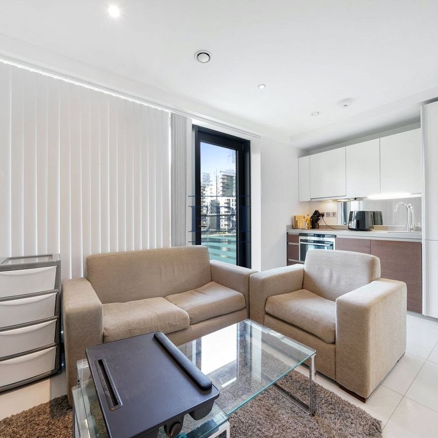 4 Oakland Quay, Crossharbour, E14 9EA - Photo 1