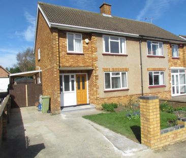 3 bedroom semi-detached house to rent - Photo 3