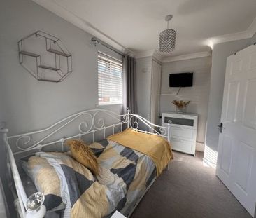 Mill Lane, Littlehampton - Photo 3