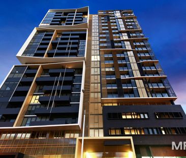 The epitome of inner-city living - Photo 5