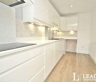 Franklin Mews, Northwich, CW9 - Photo 3