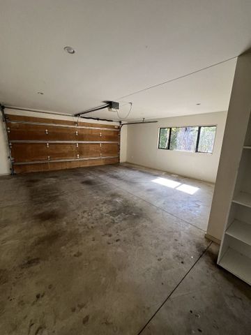 FANTASTIC LOCATION- Upper Harbour Drive - Photo 4