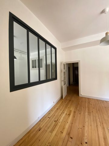 Location Appartement 2 pièces 64m² LYON 3ème - Photo 5