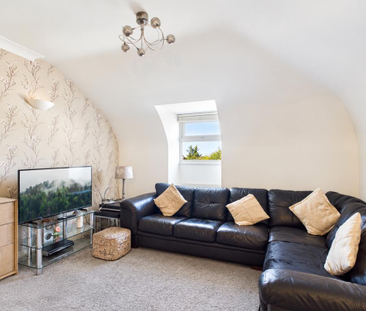 2 bedroom penthouse to rent - Photo 1