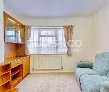Beechwood Avenue, Greenford, UB6 - Photo 2