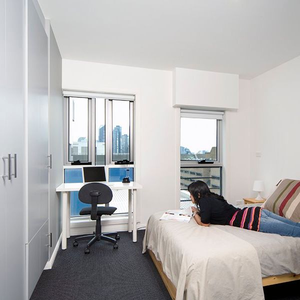 Carlton | Student Living – 740 Swanston | 1 Bedroom Double Bed - Photo 1