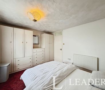 1 bedroom flat to rent Edmunds Tower - Photo 4