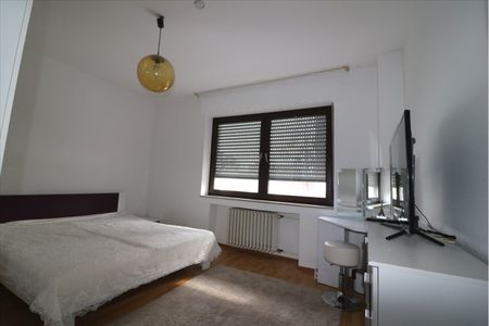 * ERGDGESCHOSS MIT BALKON * 2 ZI-Whg. im Zweifamilienhaus, DU-Rheinhausen/Bergheim - Photo 4