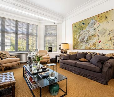 Herenhuis te huur in Ukkel voor € 5.000 met 5 slaapkamers - Foto 1