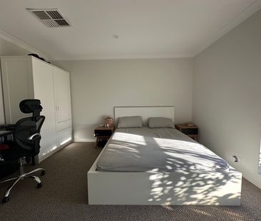 East Cannington - Photo 1