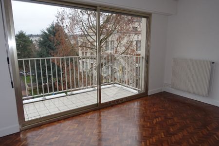 Versailles GRAND SIECLE - 3 P - TERRASSE, - Photo 4