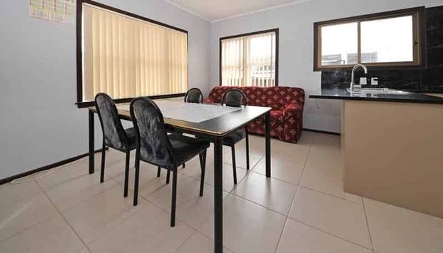 A Golden Location! - Photo 1