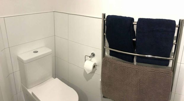 Central City Rooms with Ensuite - Photo 1