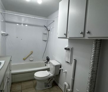 Appartement à louer - Québec (Les Rivières) (Vanier) - Photo 3