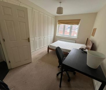 7 bedroom detached house to rent - Photo 1