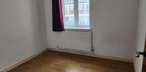 Chapel Street, Woking, GU21 - Photo 2