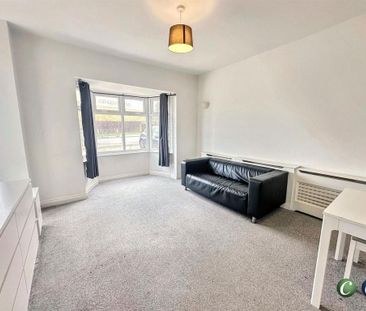 3 bedroom detached bungalow to rent - Photo 1