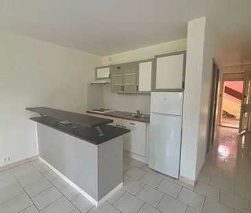 Location Appartement 2 pièces 48m² - Photo 5