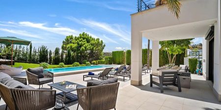 Alquiler de casa o chalet independiente en Vistas de la Resina s/n - Photo 3