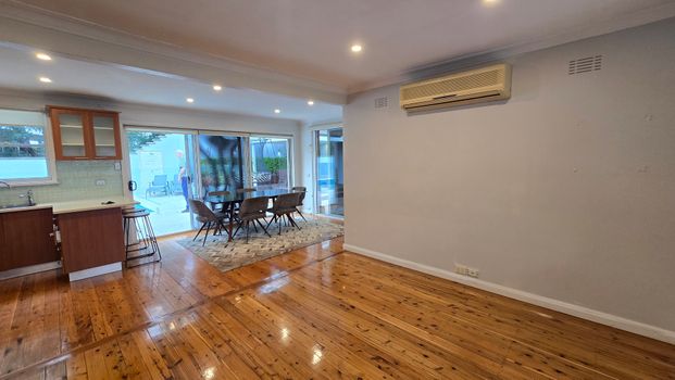 2 Garden Grove, Beverly Hills NSW 2209 - House For Rent | Domain - Photo 1
