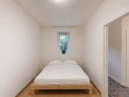 Pronájem bytu 2+kk 36 m², Na Šafránce 1822, Praha - Photo 3