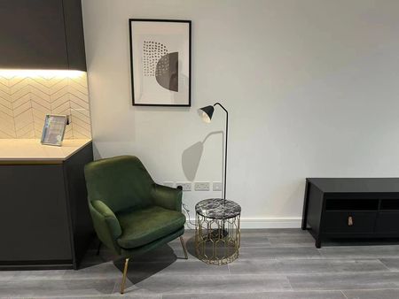 Lancaster House, W6, London - Photo 2