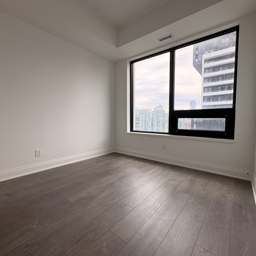 For Lease - 2 Erskine Road Unit# 2406, Mississauga, Ontario - Photo 1