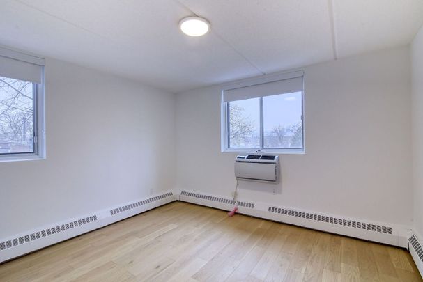 4800 Boulevard de Maisonneuve West - Photo 1