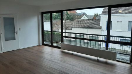 Appartement te huur - Foto 3