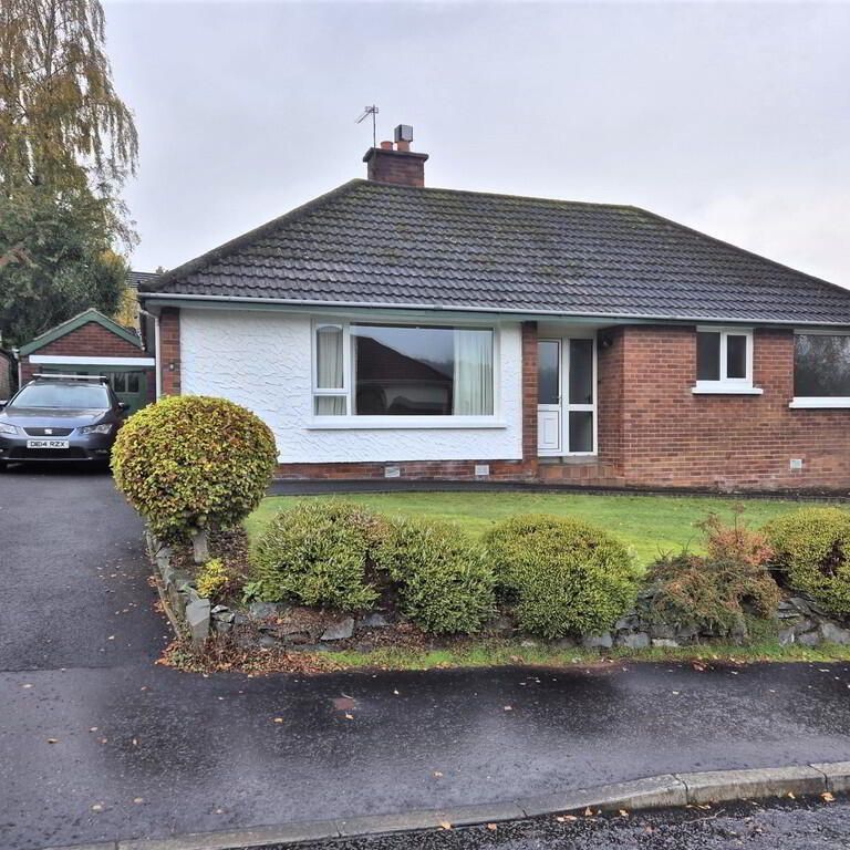 9 Strathearn Park, BT4, Belfast - Photo 1