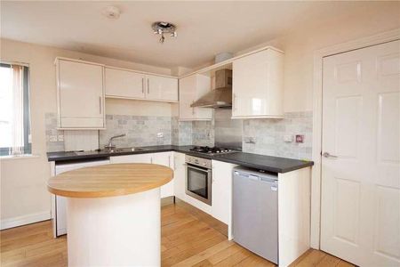 Gurney House, Trinity Lane, Cheltenham, Gloucestershire, GL52 - Photo 2