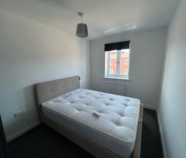 3 bedroom end of terrace to rent Saxelbye Avenue, Derby - Photo 4