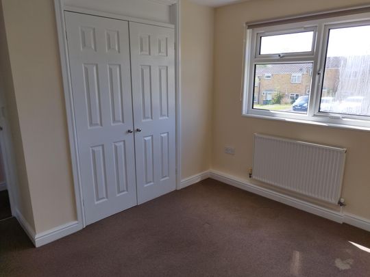 One Bedroom First Floor Maisonette on Verdi Close - Photo 1