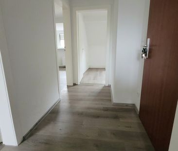 Charmante Dachgeschosswohnung mit 2 Zimmern in ruhiger Lage - Photo 4