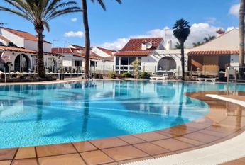 Maspalomas, Canary Islands 35100