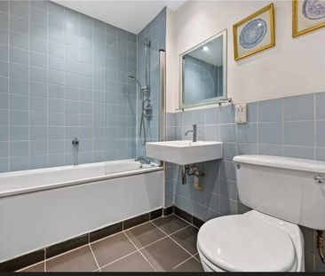 2 Bed Flat, Theobalds Road, WC1X - Photo 6