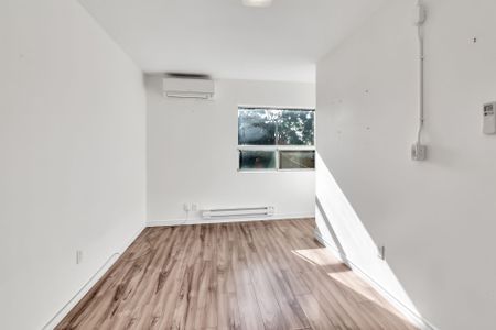 For Lease - 821A Bloor Street Unit# Apt. 3, Toronto, Ontario - Photo 2