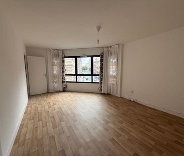 Location Appartement 2 pièces 48m² RENNES 35000 - Photo 2