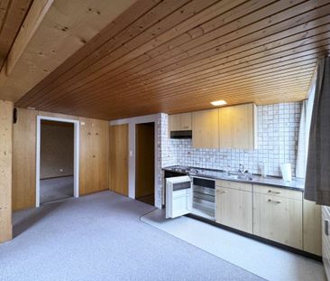 Kleine 2.0 Zi-Dachwohnung in der Altstadt, praktisch am Seeufer (250m) - Foto 5