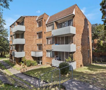 Unit 10/11 Kembla Street - Photo 2