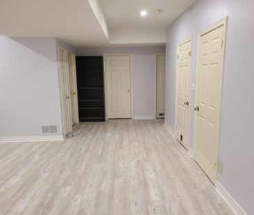 For Lease - 8001 Woodsview Crescent Unit# Lower, Niagara Falls, Ont... - Photo 4