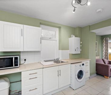 4 bedroom terraced house to rent - Photo 5