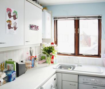 2 bedroom terraced house to rent - Photo 5