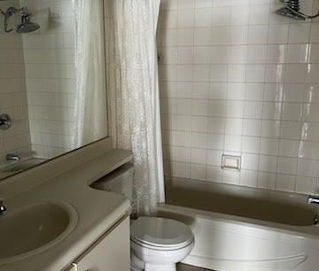 4 1/2 au rez de chaussée Propre Récemment peinturé immeuble paisibl... - Photo 2