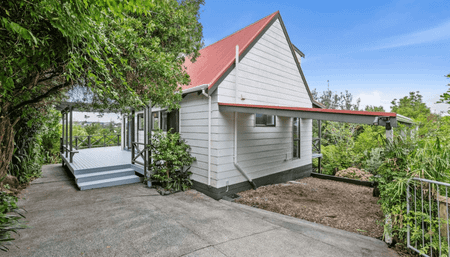 Coastal Retreat - 2Brm Scroll to Whangaparaoa School! - Photo 5