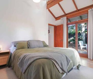 Privacy, greenery and comfort - 2 Bedroom home with great outdoor area - Photo 1